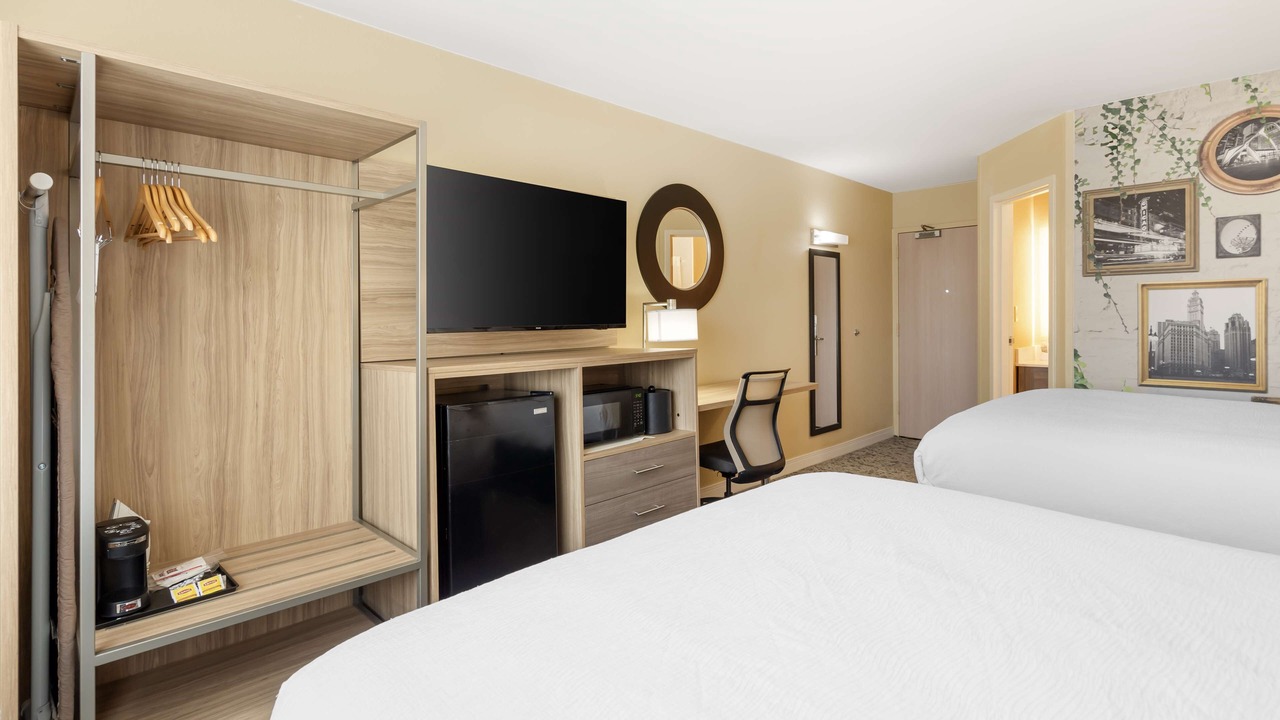 Photo of Bedroom in Glenview