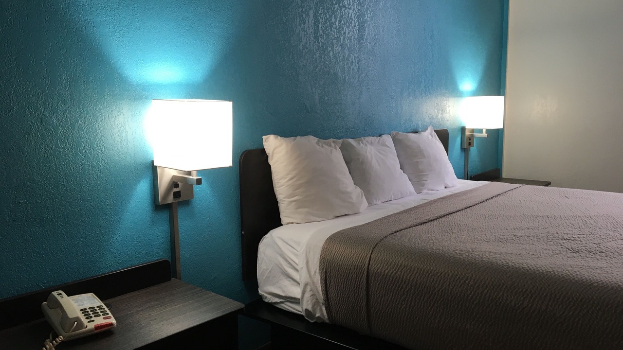 Photo of Bedroom in Melrose Park