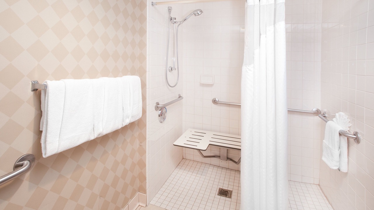 Photo of Bedroom in Carol Stream