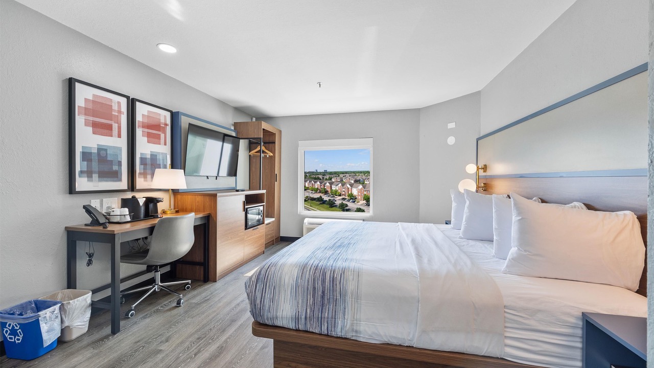Photo of Bedroom in Urbana
