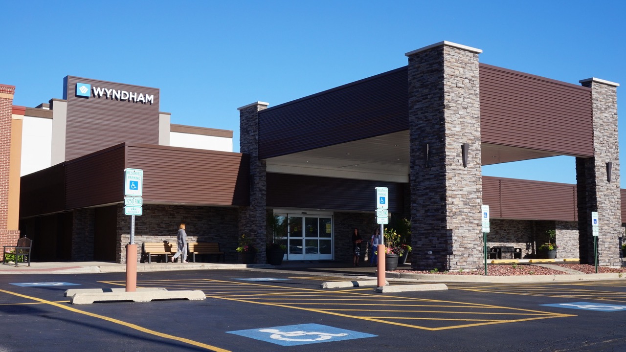 Photo of Outdoor in Des Plaines