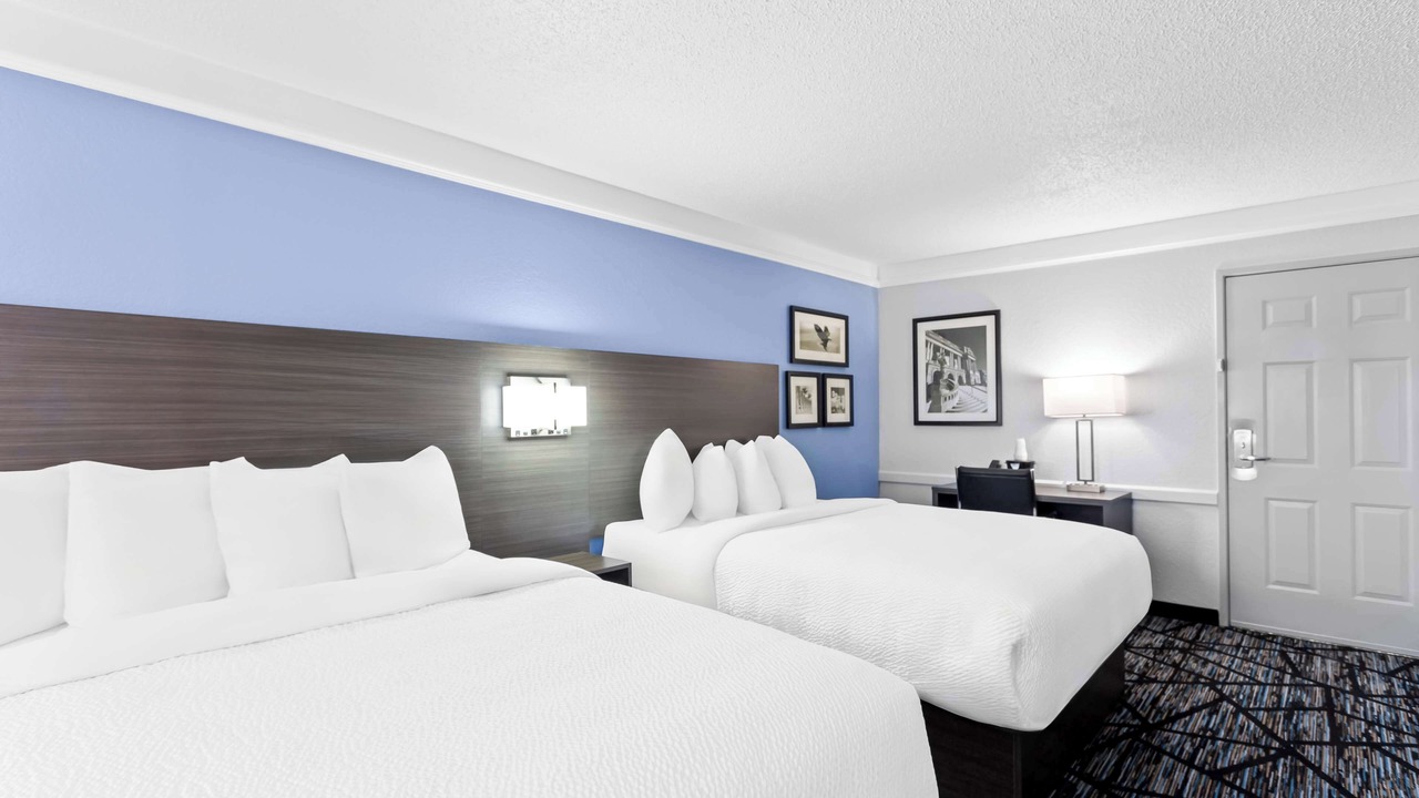 Photo of Bedroom in Schaumburg