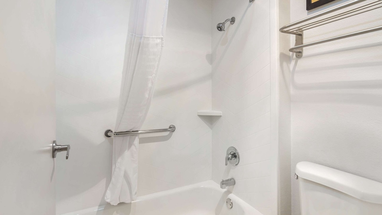 Photo of Bedroom in Mundelein