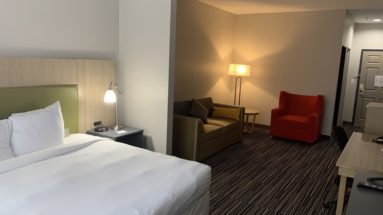 Photo of Bedroom in Bensenville
