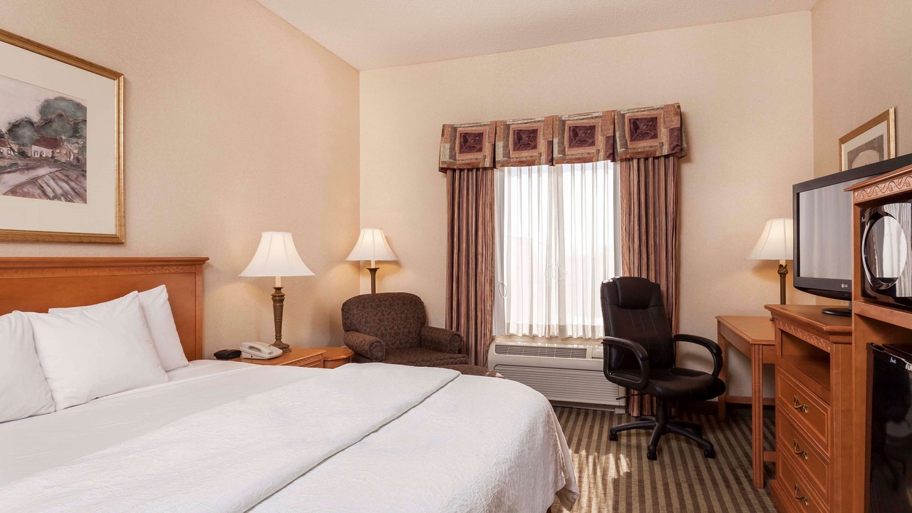 Photo of Bedroom in Addison