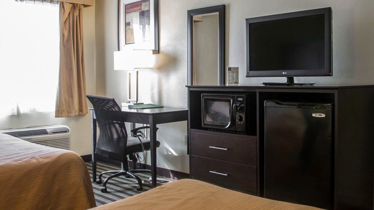 Photo of Bedroom in Loves Park