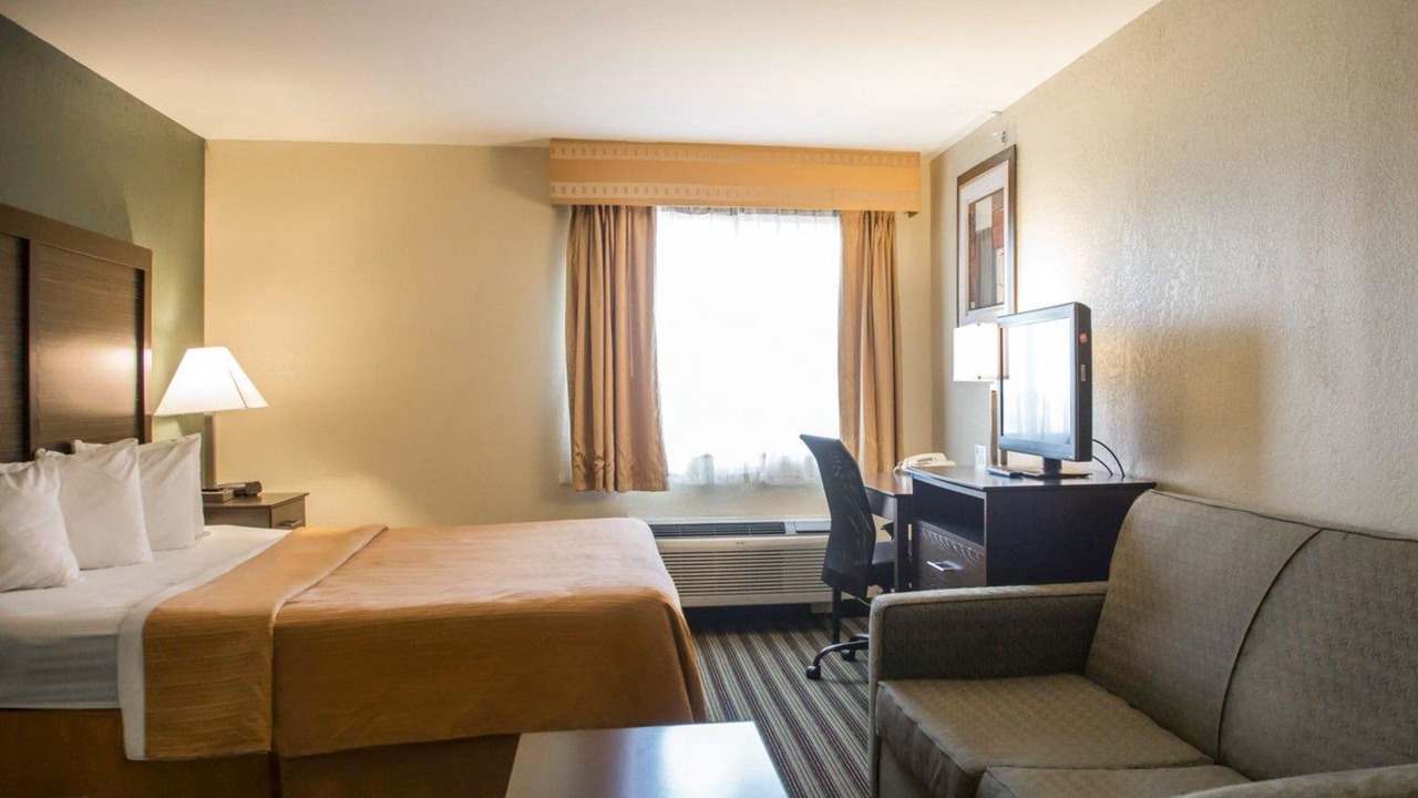 Photo of Bedroom in Loves Park
