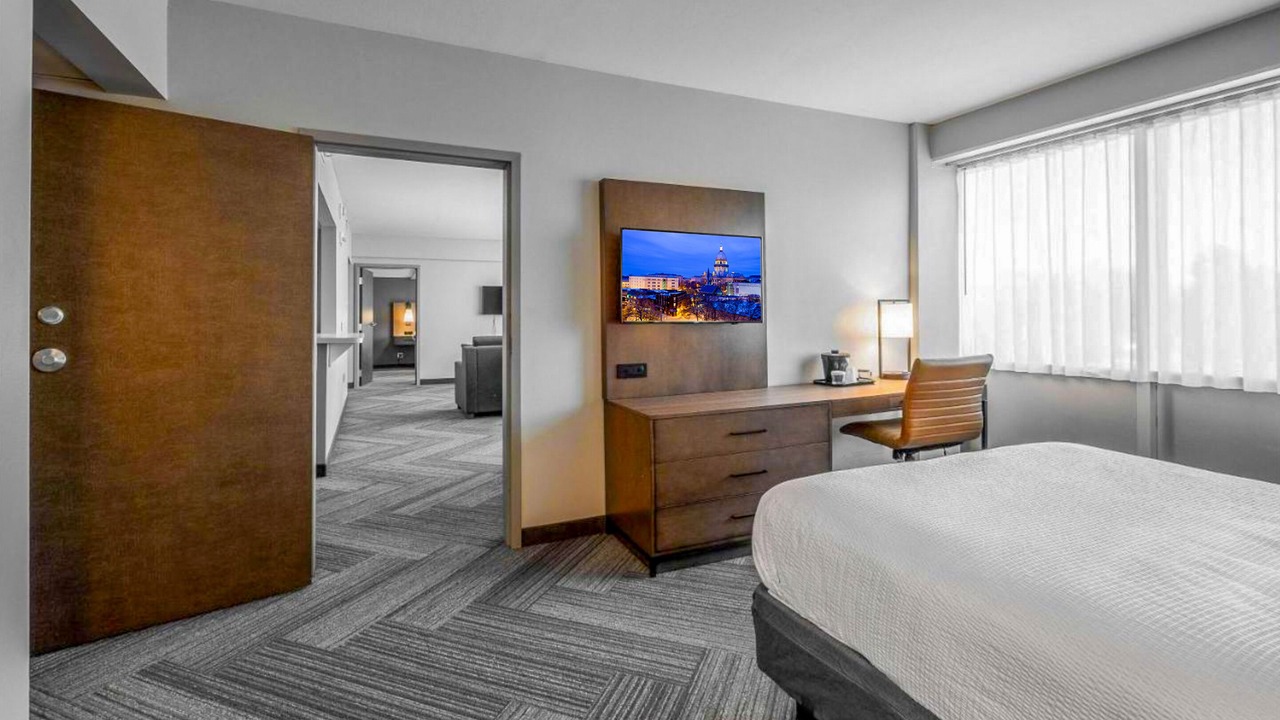 Photo of Bedroom in Downtown Springfield