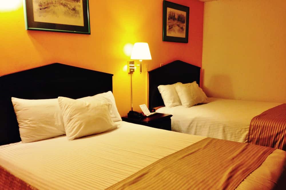 Photo of Bedroom in Macomb