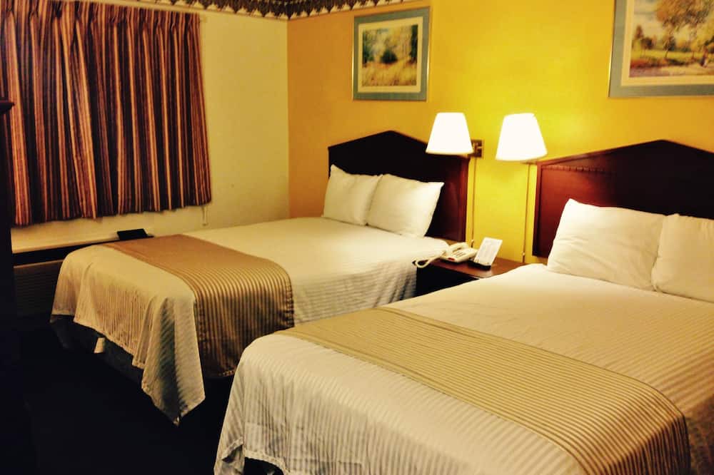 Photo of Bedroom in Macomb