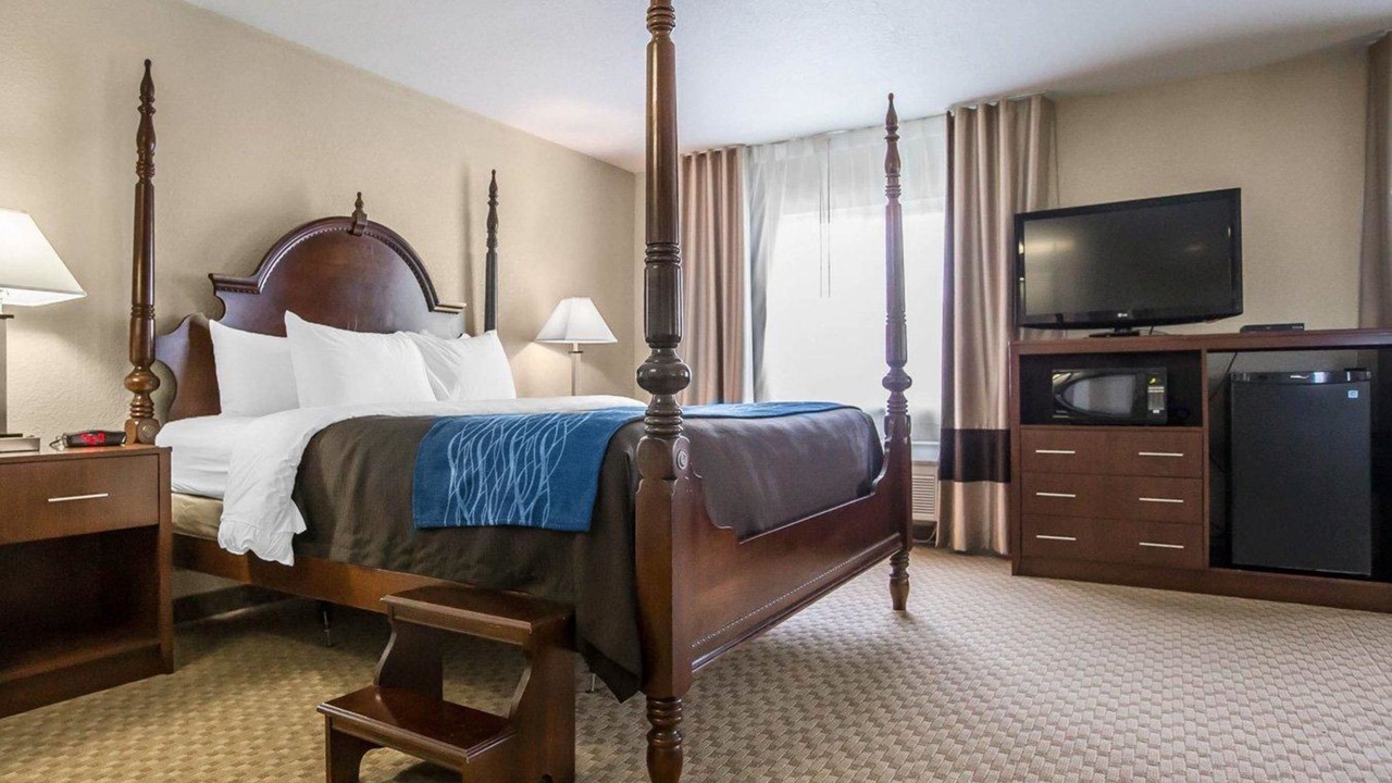 Photo of Bedroom in Dixon