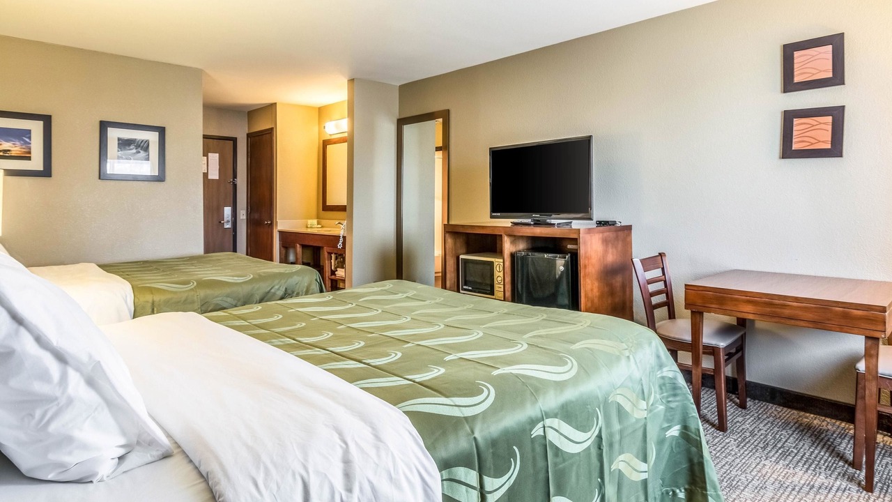 Photo of Bedroom in Salem
