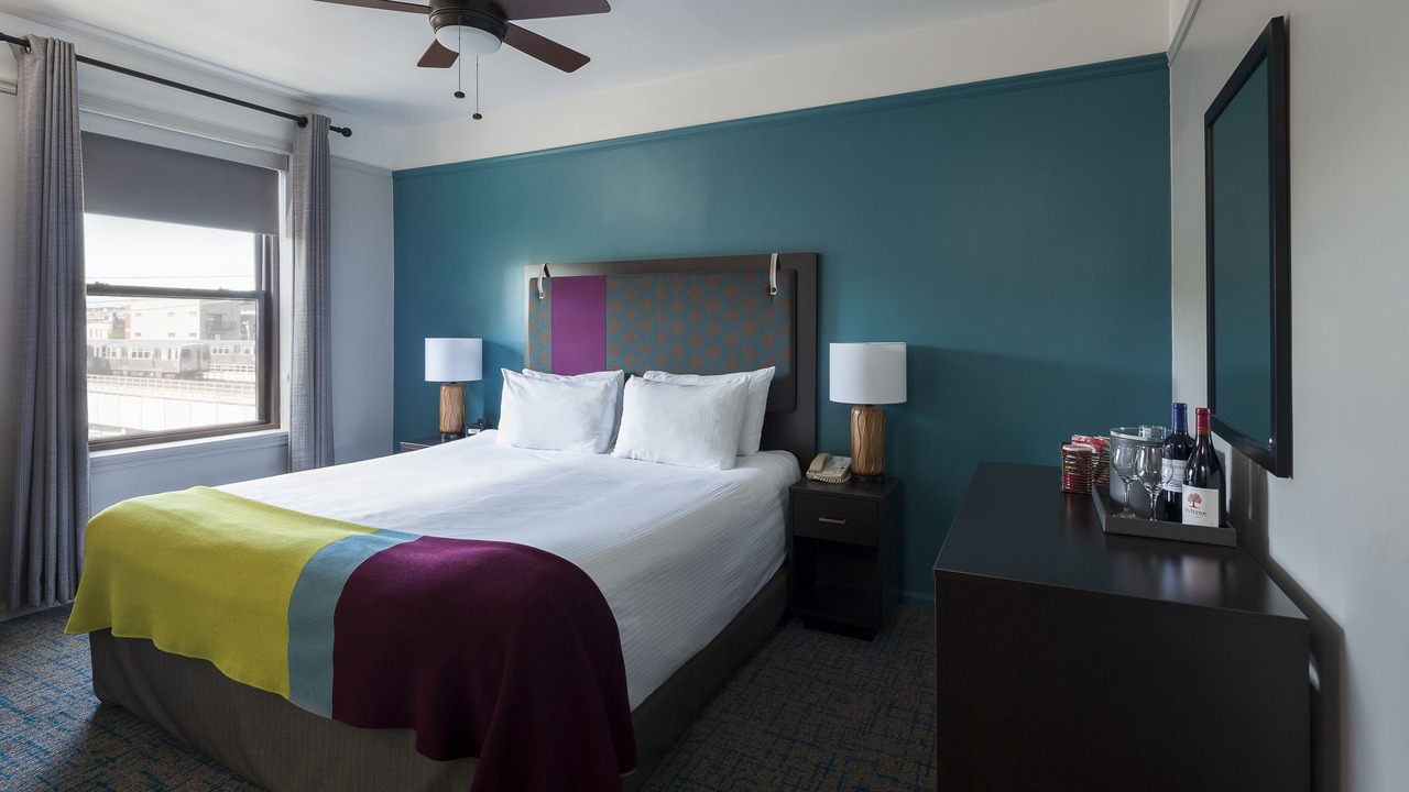 Photo of Bedroom in Lakeview