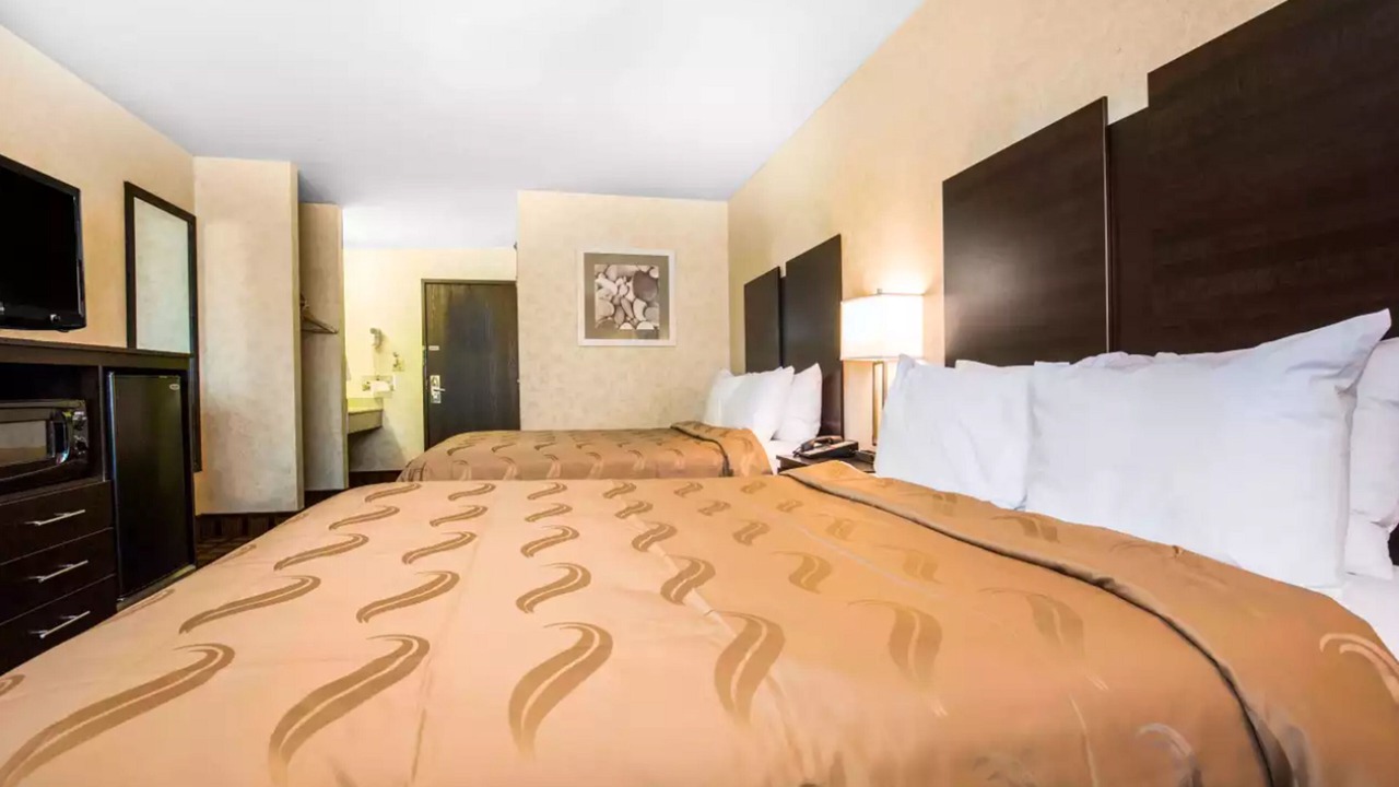 Photo of Bedroom in Monee