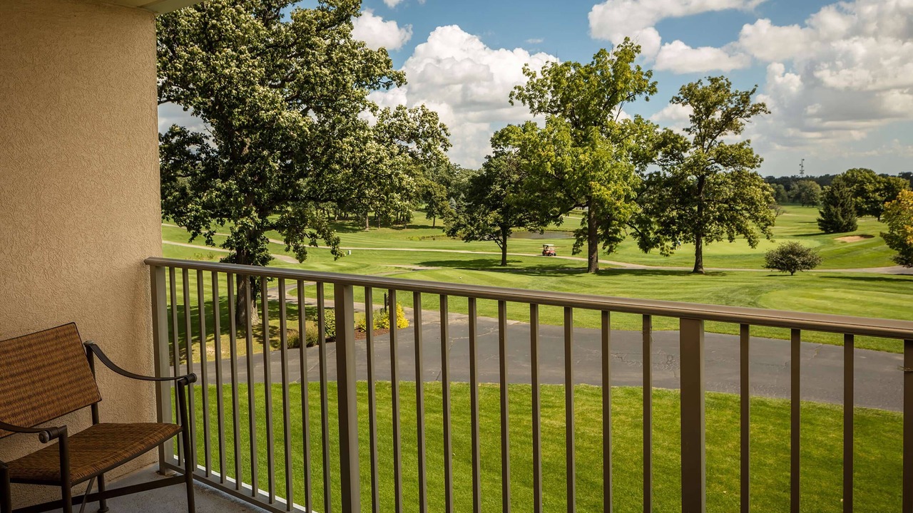 Photo of Patio Balcony in Itasca