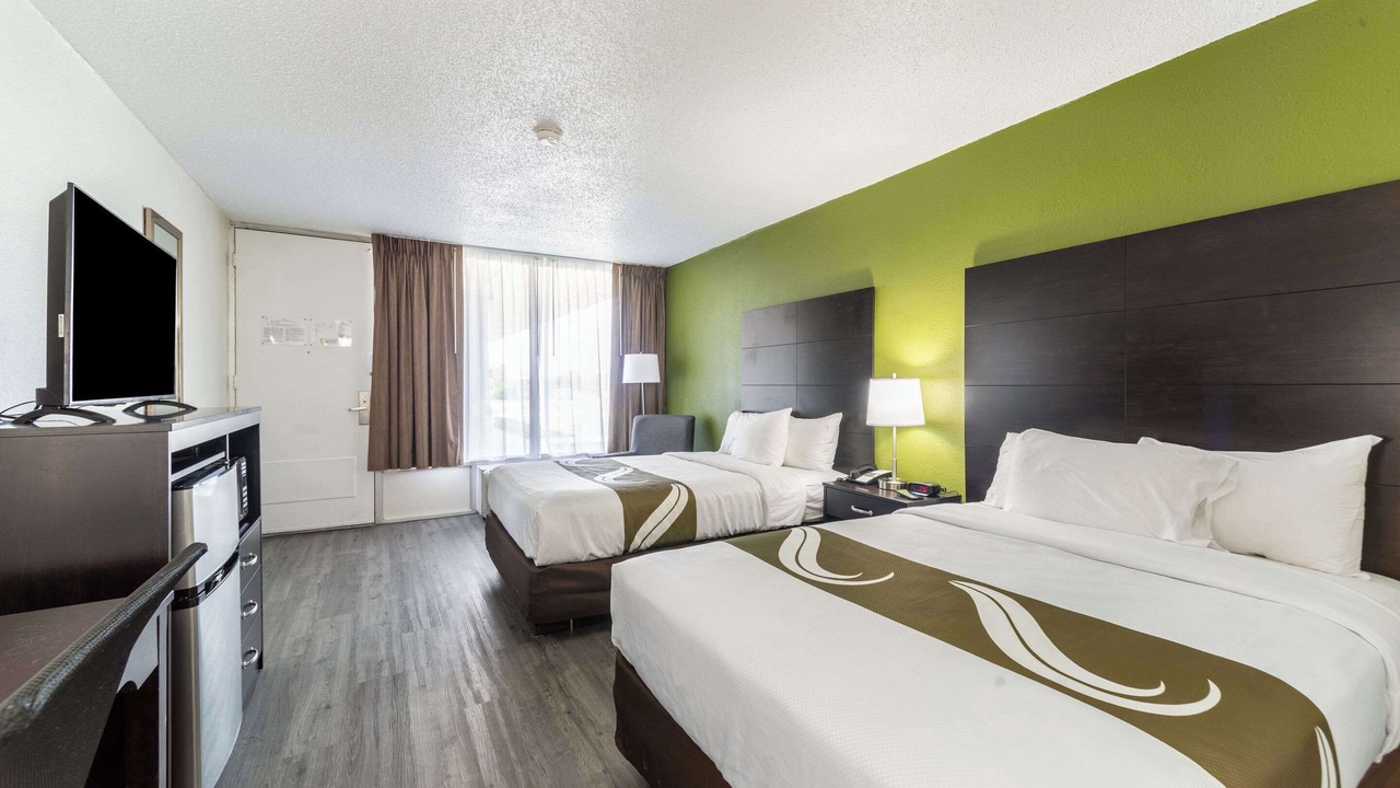 Photo of Bedroom in Vandalia