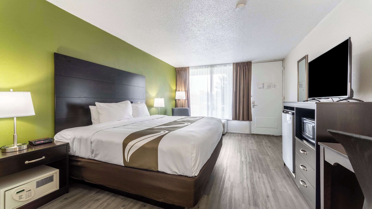 Photo of Bedroom in Vandalia