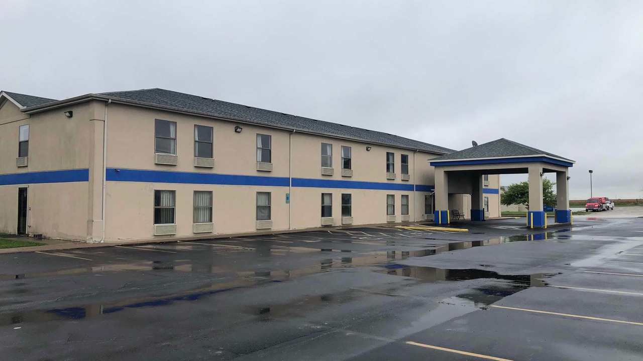 Photo of Buildings in Chenoa