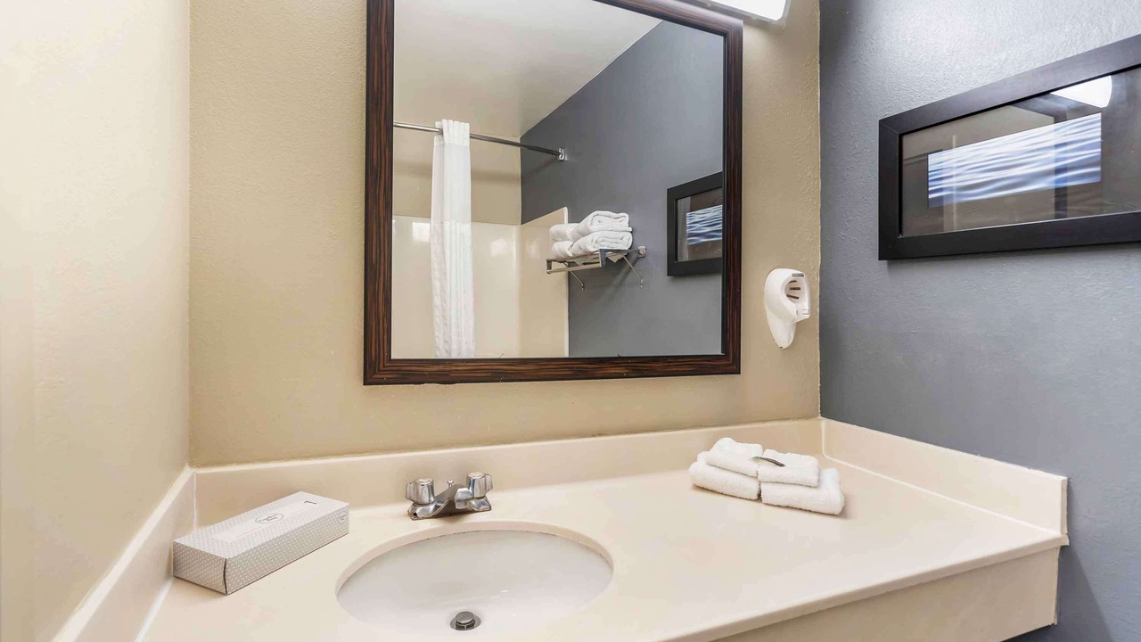 Photo of Bathroom in Schaumburg