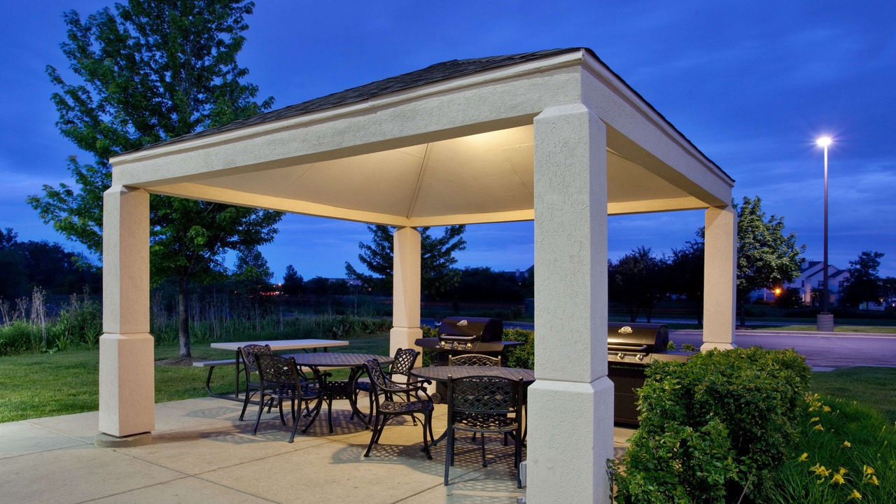 Photo of Outdoor in Waukegan
