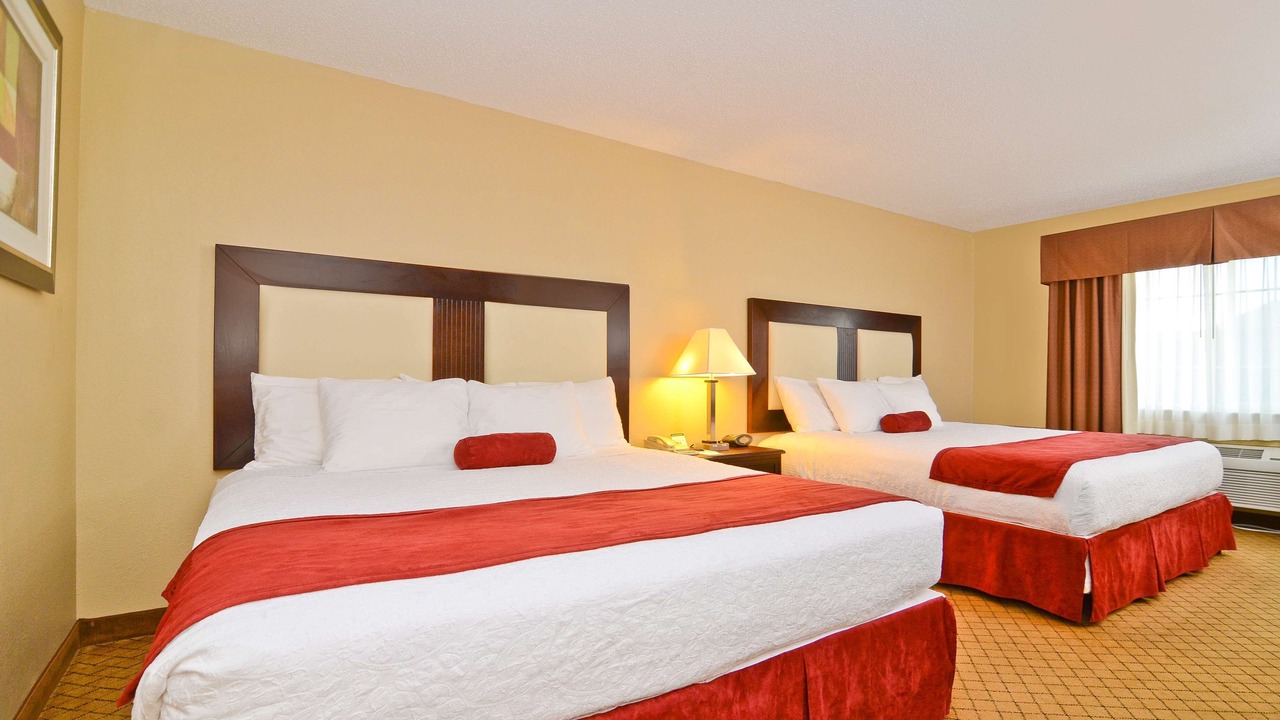 Photo of Bedroom in Macomb
