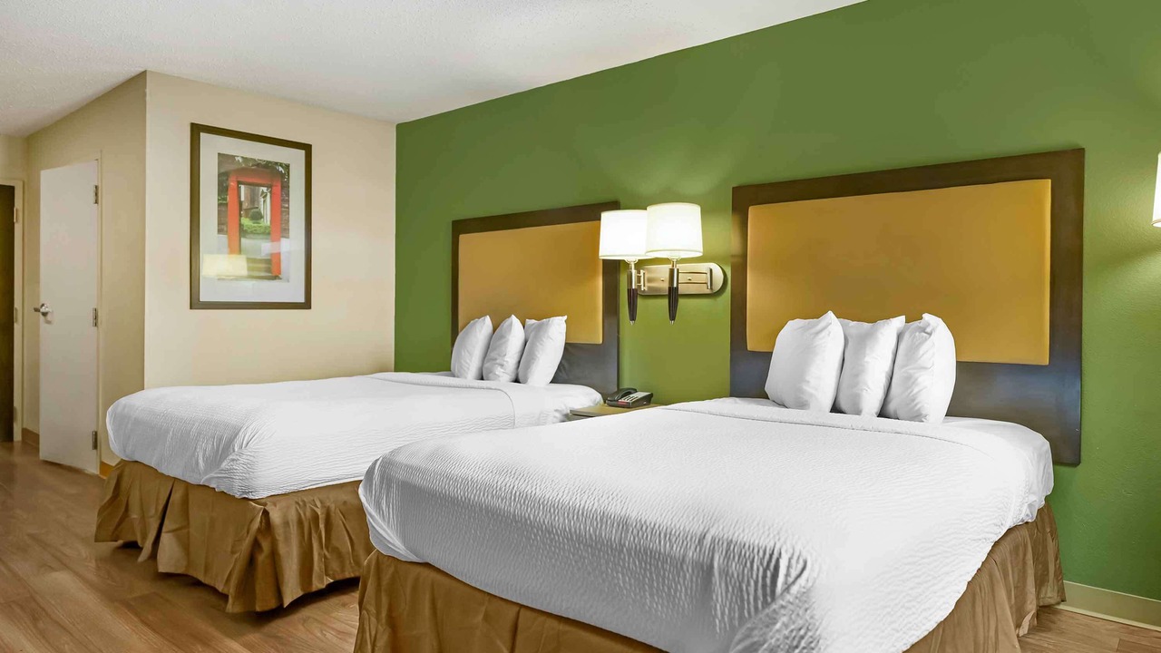Photo of Bedroom in Lansing