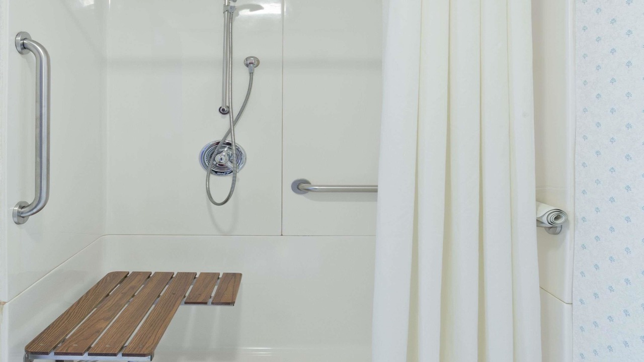 Photo of Bathroom in Rochelle