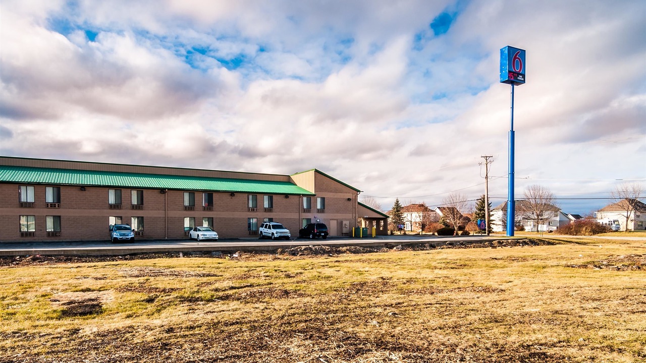 Photo of Outdoor in Lansing