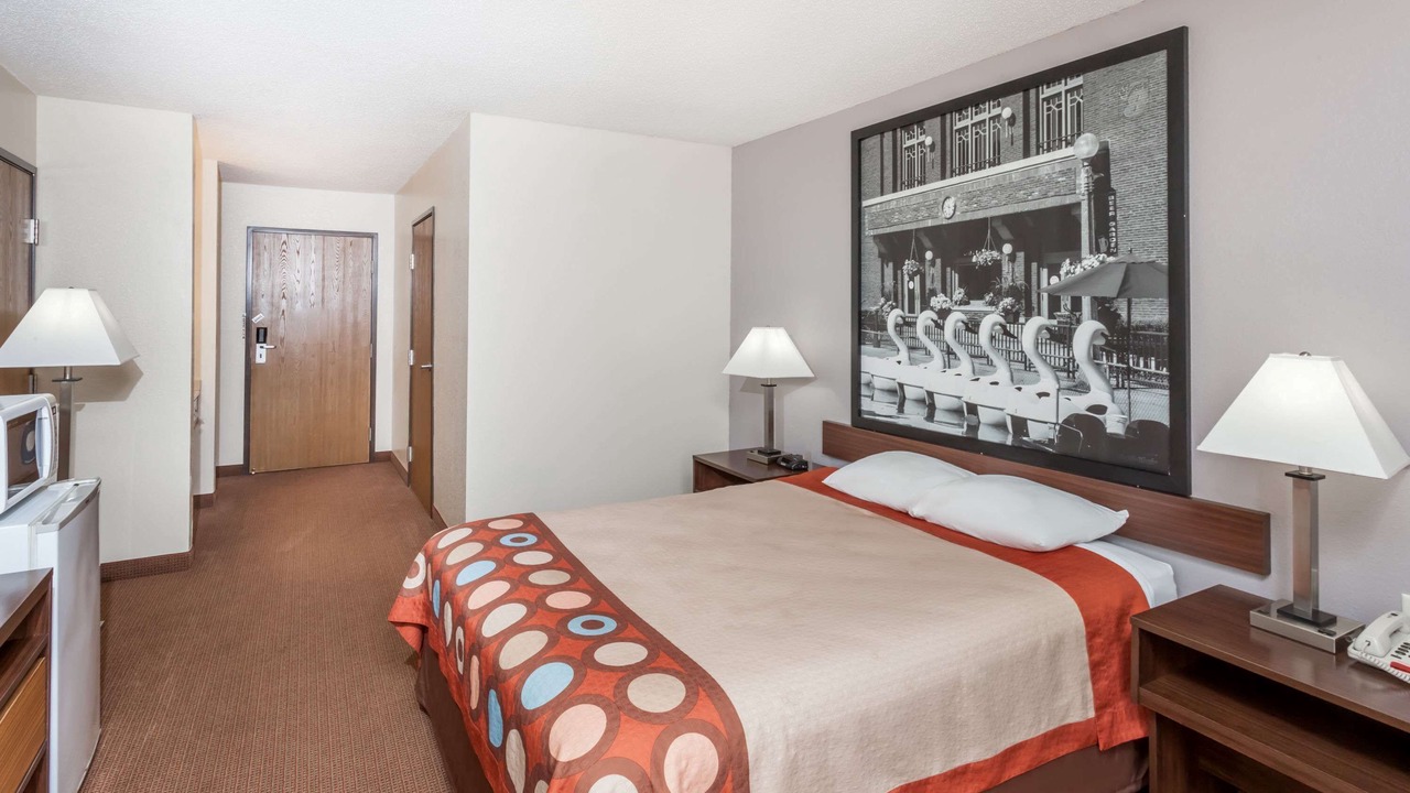 Photo of Bedroom in Pekin