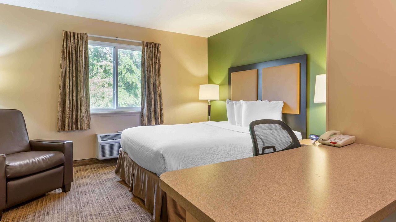 Photo of Bedroom in Highland Hills