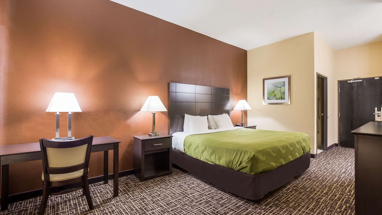 Photo of Bedroom in Caseyville