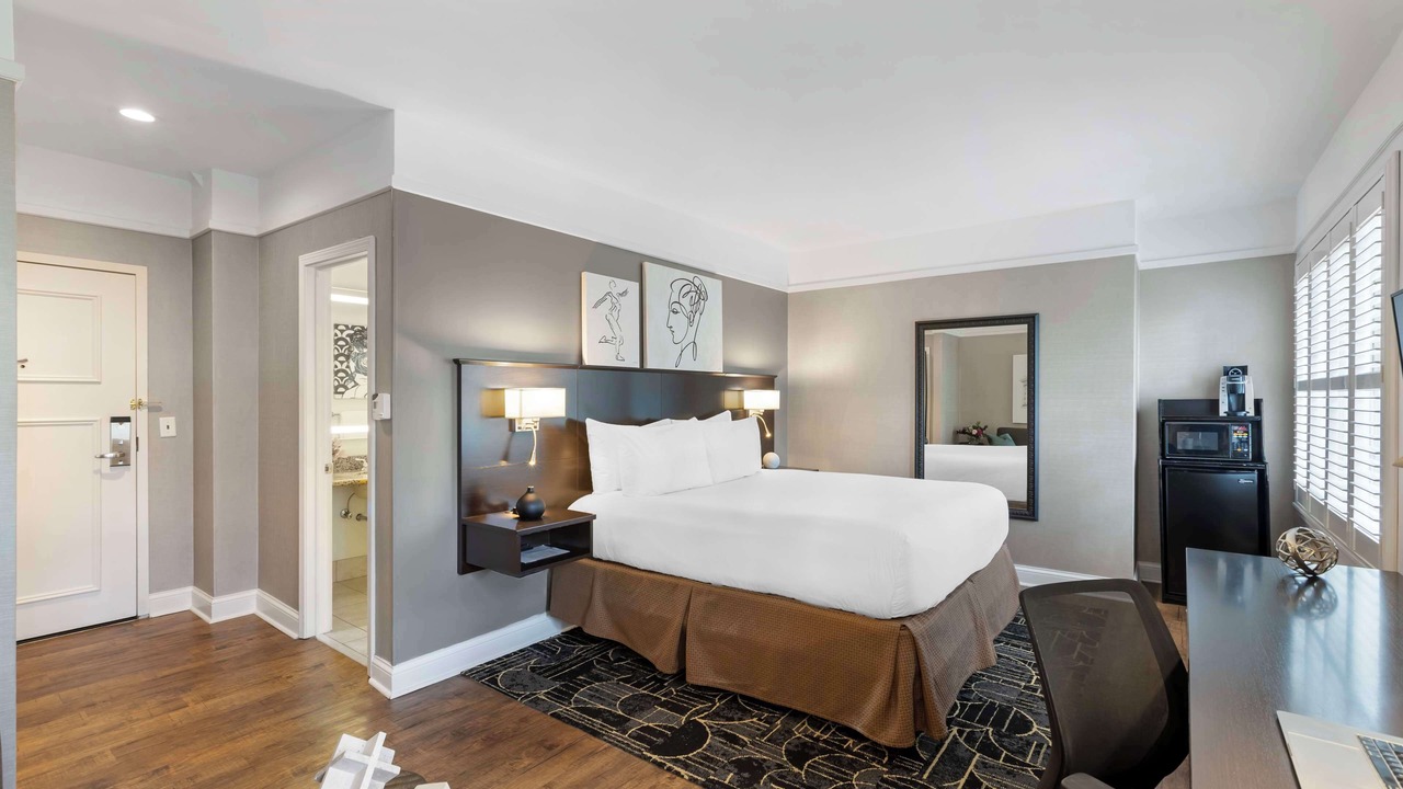 Photo of Bedroom in Boystown