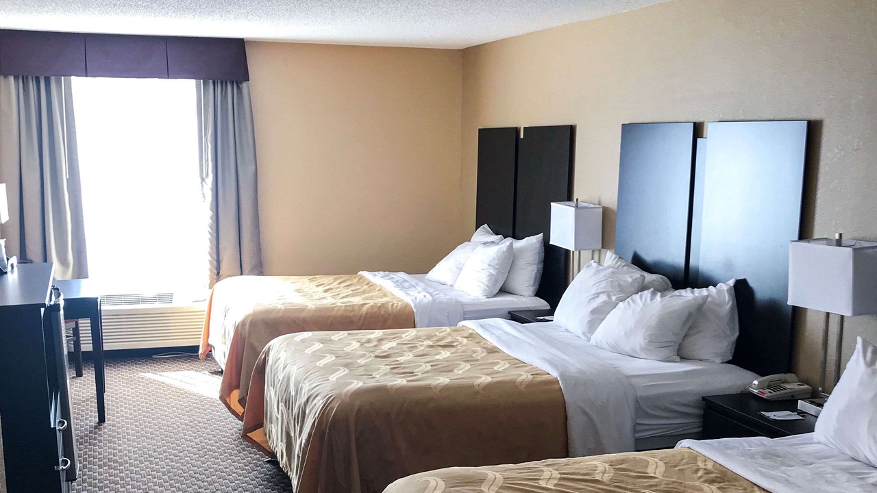 Photo of Bedroom in Mendota