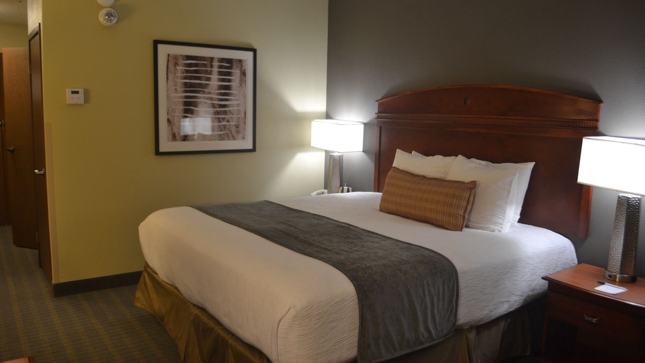 Photo of Bedroom in Effingham