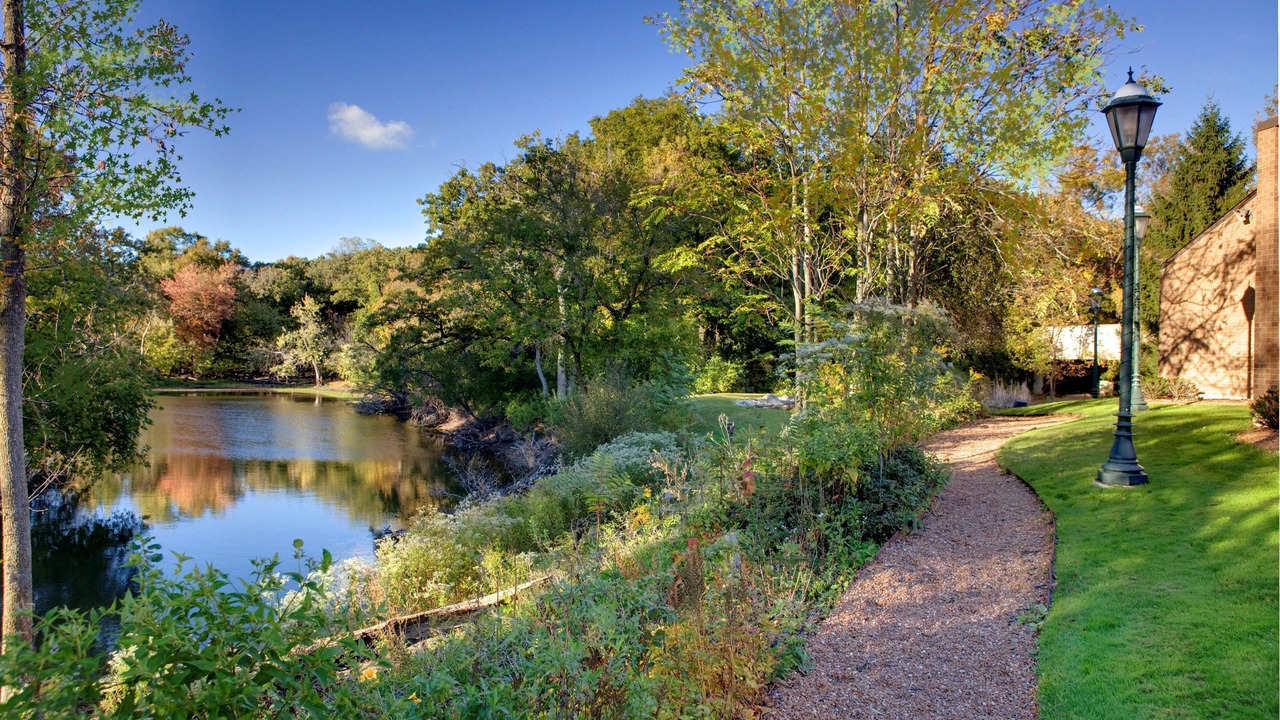 Photo of Outdoor in Northbrook