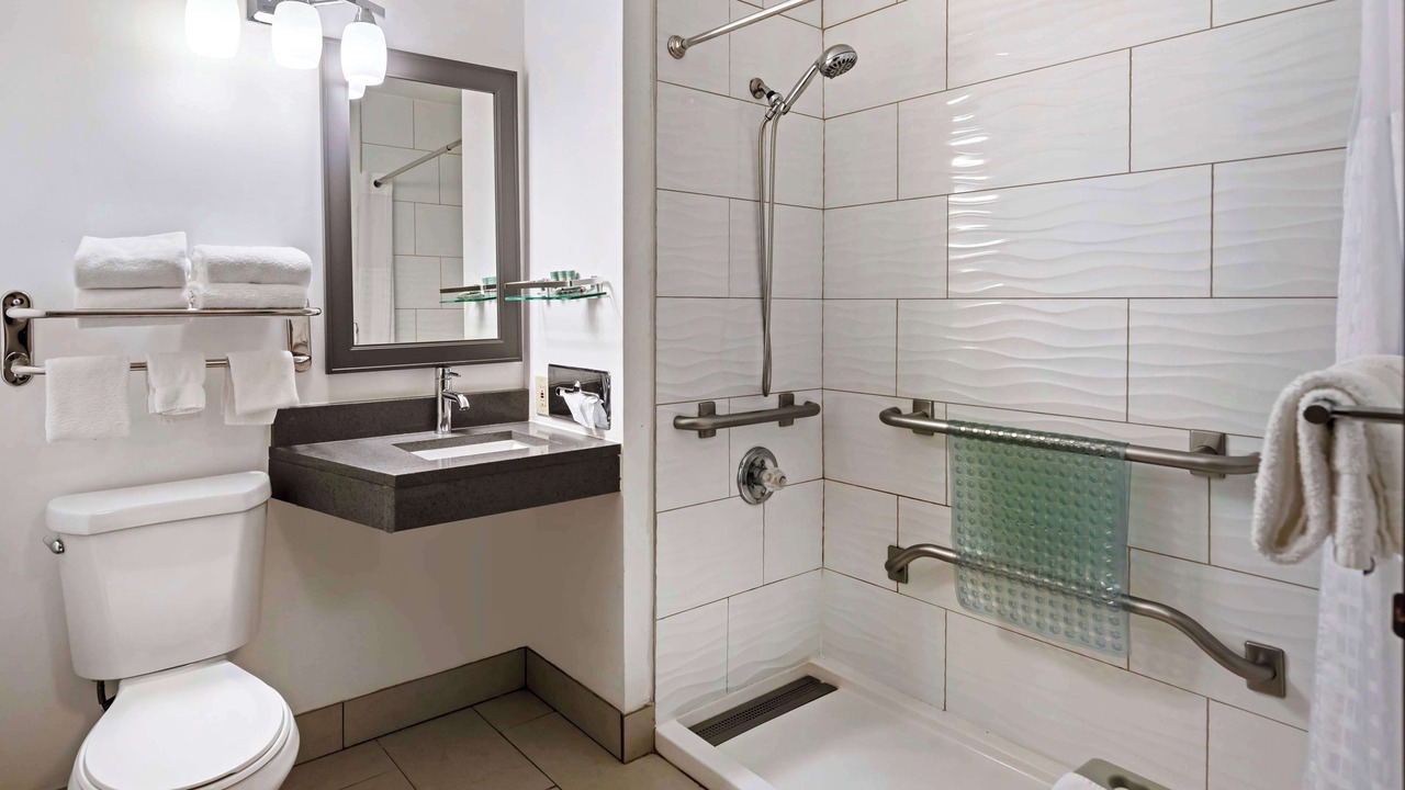 Photo of Bathroom in Morton