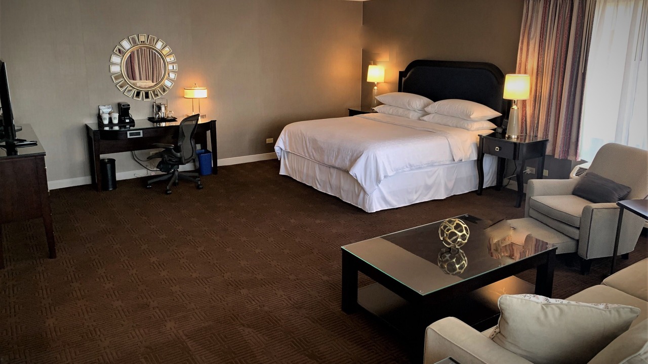 Photo of Bedroom in Lisle