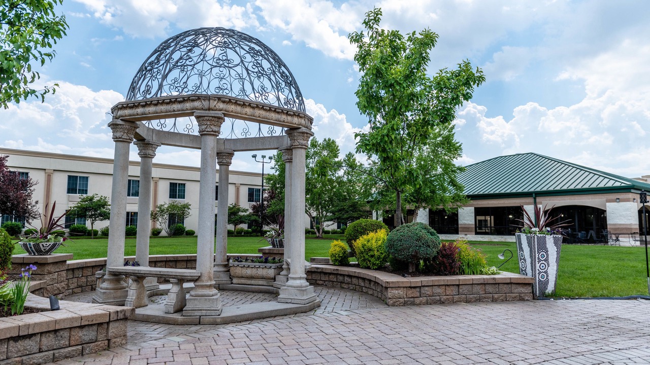 Photo of Outdoor in Elmhurst
