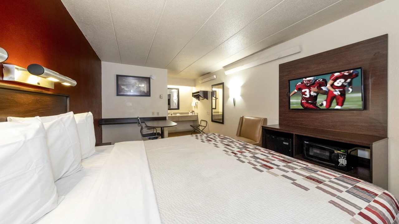 Photo of Bedroom in Lansing