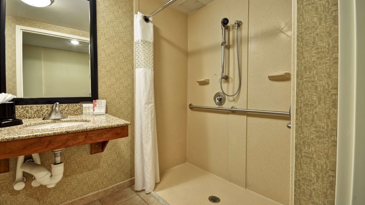 Photo of Bathroom in Gurnee