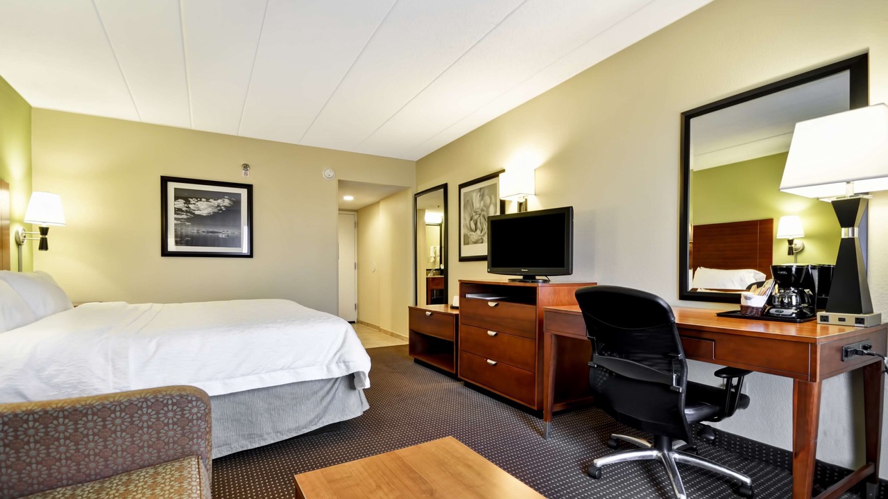 Photo of Bedroom in Gurnee