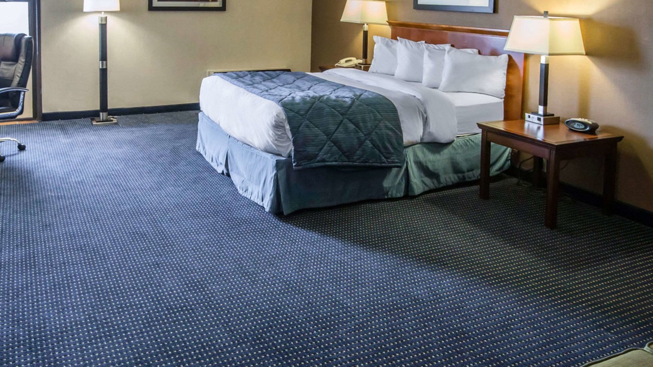 Photo of Bedroom in Schaumburg