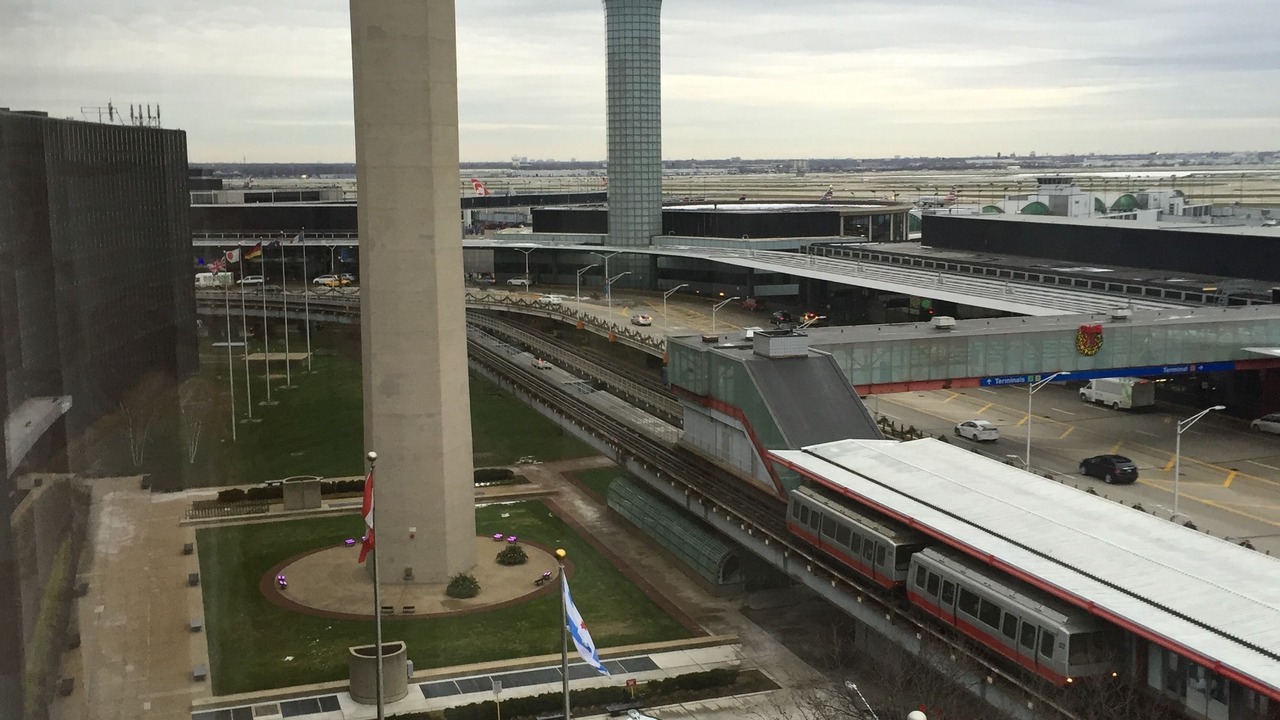 Photo of Others in O'Hare