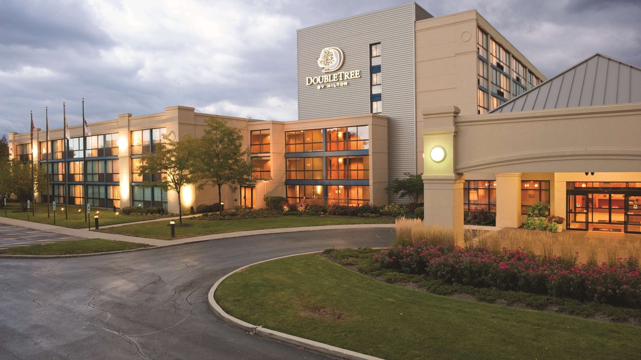 Photo of Buildings in Arlington Heights