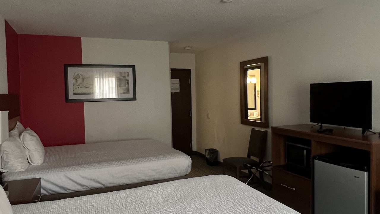 Photo of Bedroom in Effingham