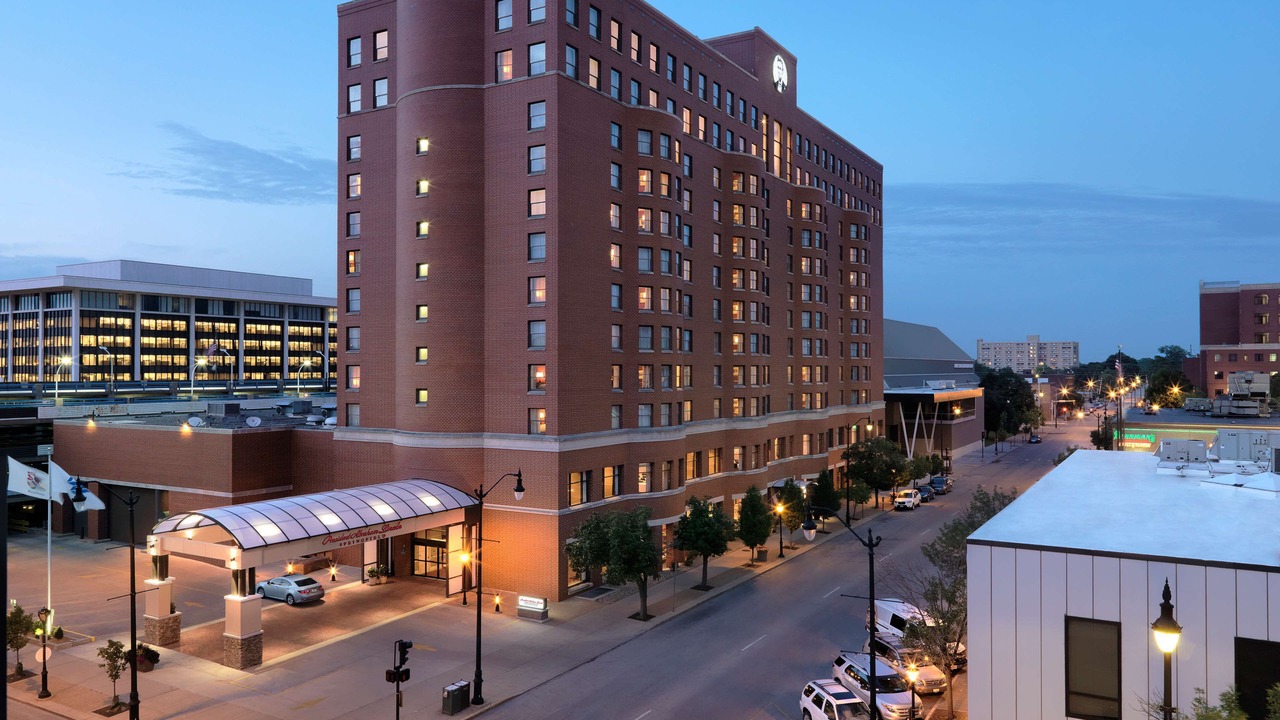 Photo of Buildings in Downtown Springfield