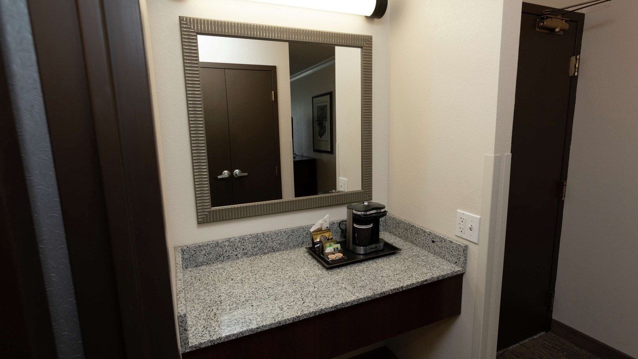 Photo of Bedroom in Downtown Springfield