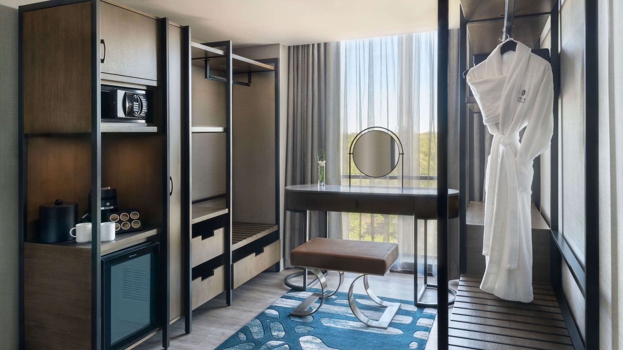 Photo of Bedroom in Rosemont