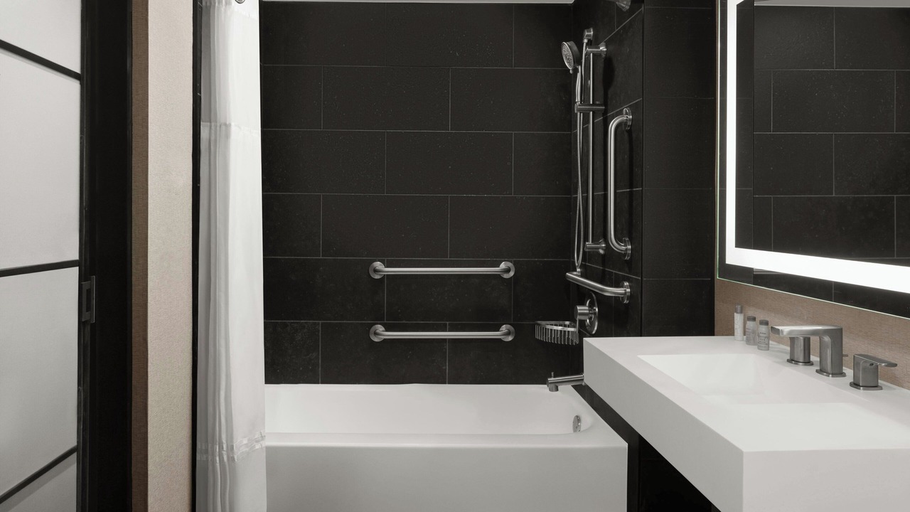 Photo of Bathroom in Northbrook