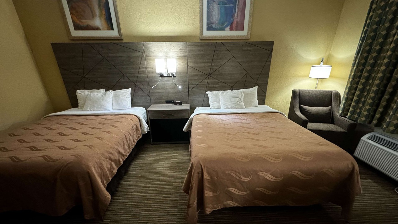 Photo of Bedroom in Forsyth